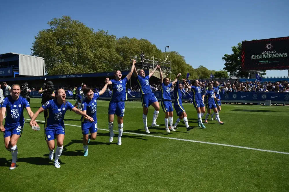 官方认证！切尔西女足创造历史，客场力擒狼堡，率先挺进欧冠八强！