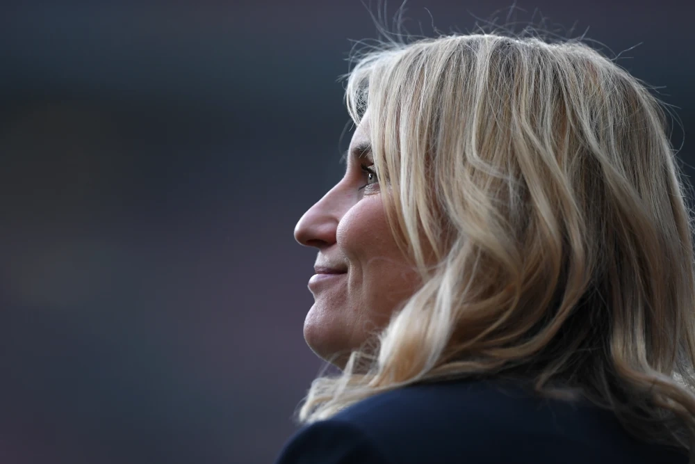 意外官宣！切尔西21岁日本国脚突然离队，租借加盟同城死敌！是战略还是无奈？